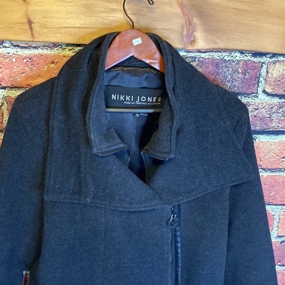 Nikki Jones Wool Cashmere Blend Winter Warm Jacket with side closure size 12 - Picture 5 of 14